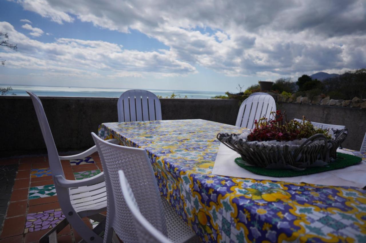 Residence Solaride Apartments, Free Private Parking With Videosurvelliance And Shuttle Service Salerno Exterior foto